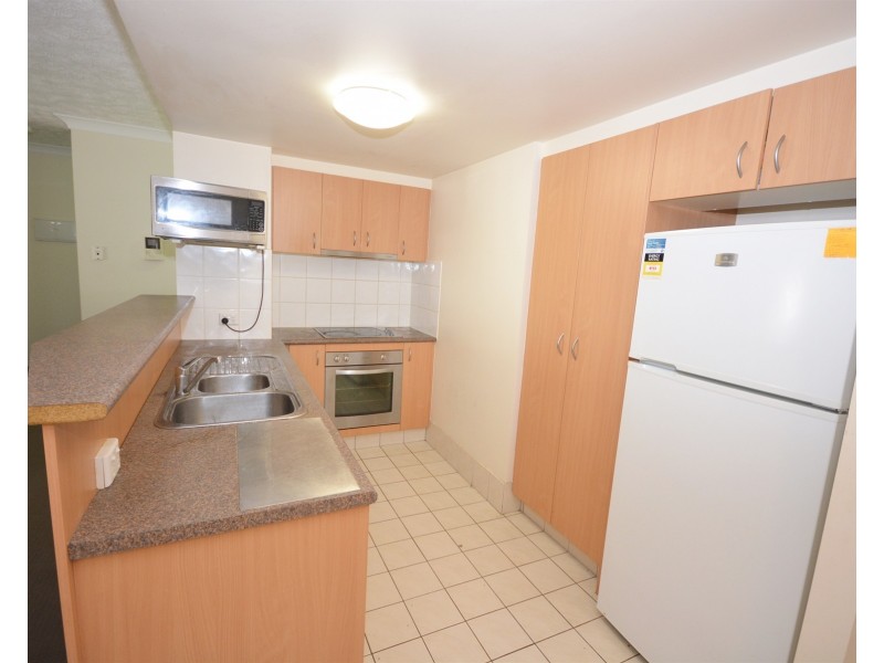 4/52 Queen Street, Southport QLD 4215