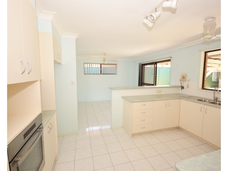 9 Coachwood Court, Burleigh Waters QLD 4220