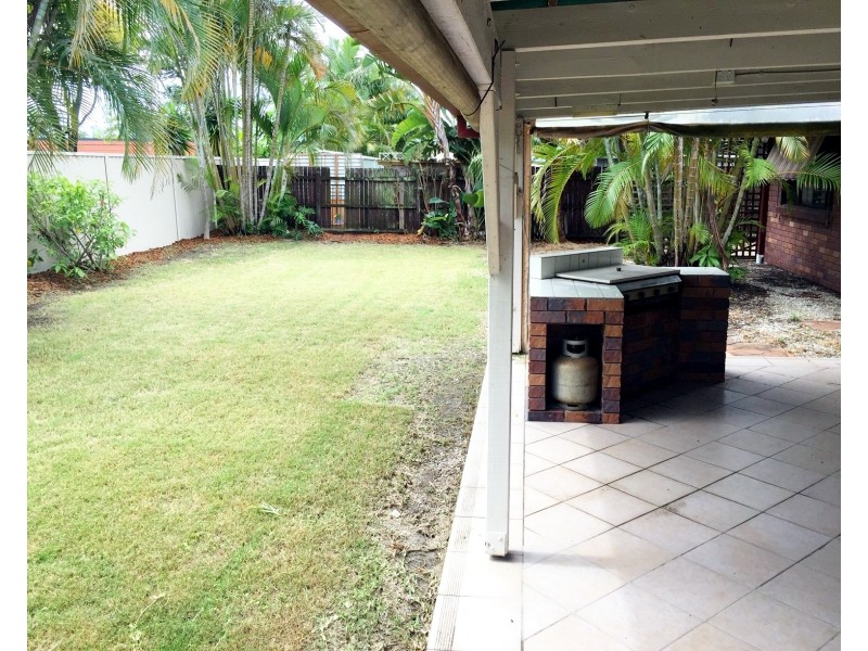 9 Coachwood Court, Burleigh Waters QLD 4220