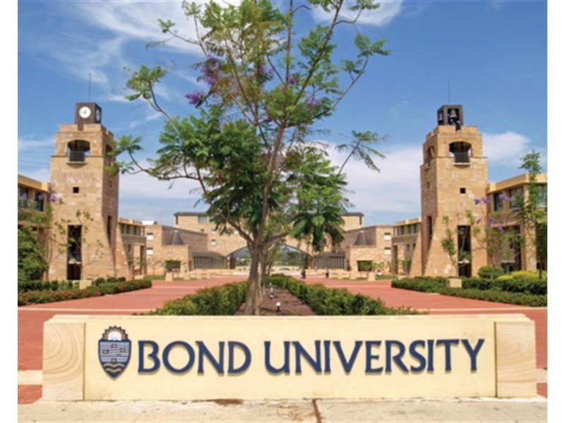 9 Coachwood Court, Burleigh Waters QLD 4220