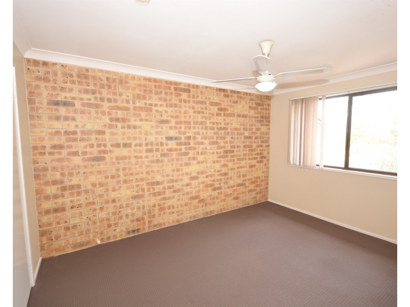 47/71  Olsen Avenue, Labrador QLD 4215