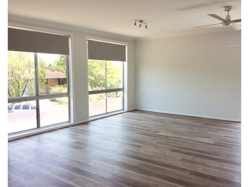 9 Jarmo Crescent, Southport QLD 4215