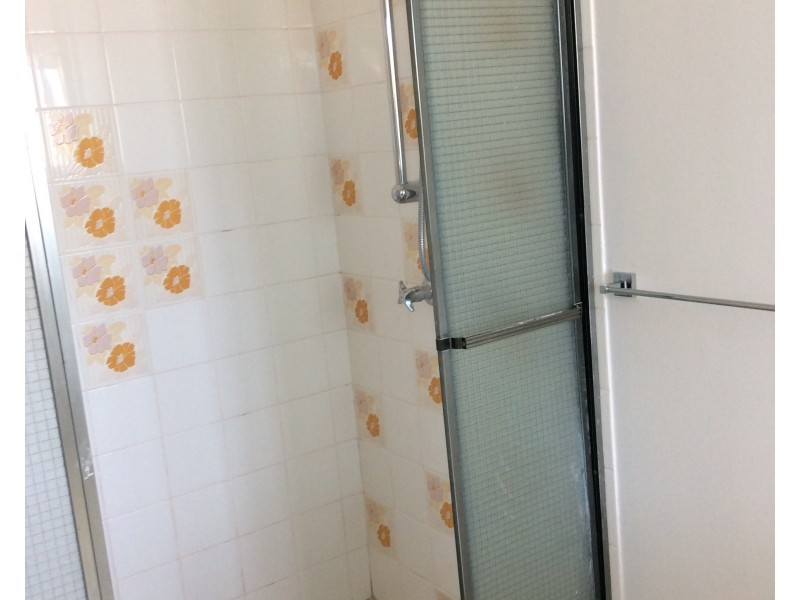 9 Jarmo Crescent, Southport QLD 4215