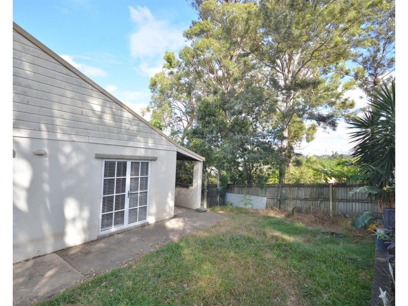 10 Parish Court, Molendinar QLD 4214