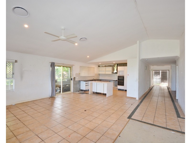10 Parish Court, Molendinar QLD 4214