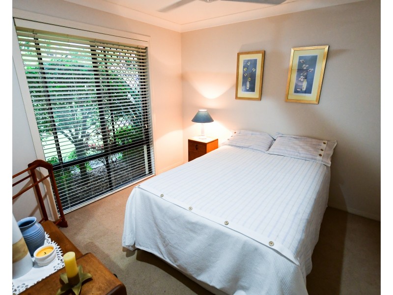 42  Peter Senior Court, Parkwood QLD 4214