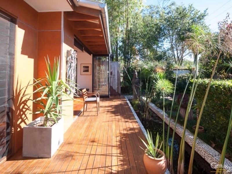 6 June Crescent, Noosaville QLD 4566