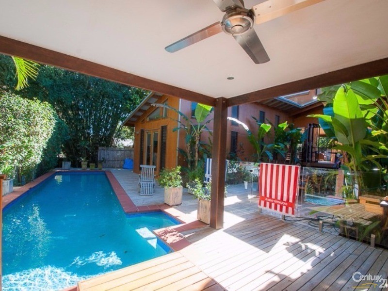 6 June Crescent, Noosaville QLD 4566