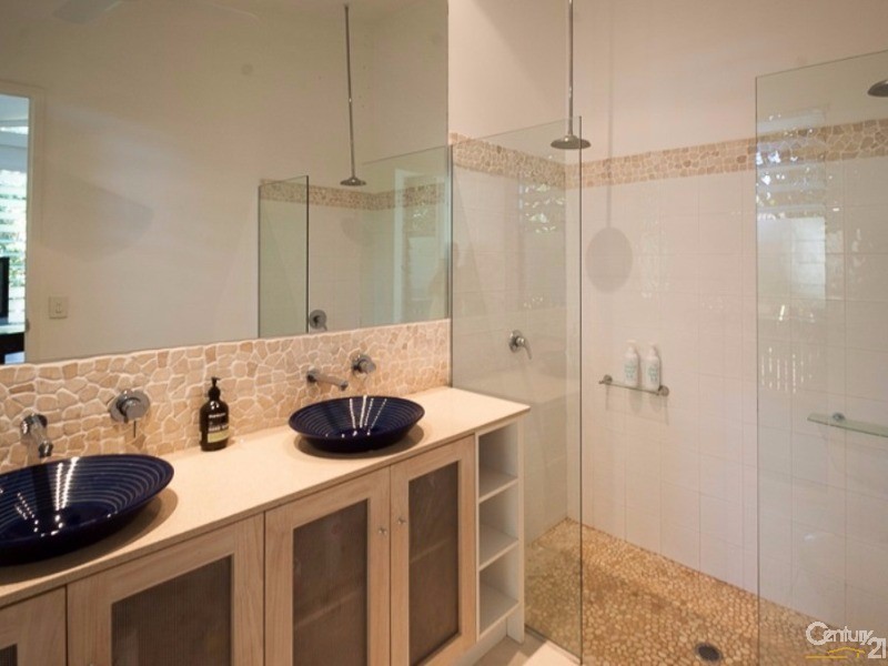 6 June Crescent, Noosaville QLD 4566