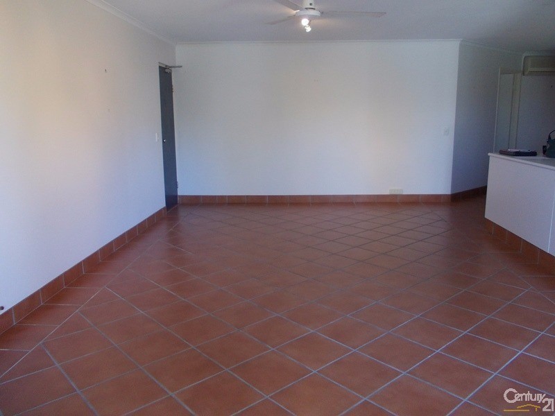 1/5 Hygieta Street, Noosaville QLD 4566