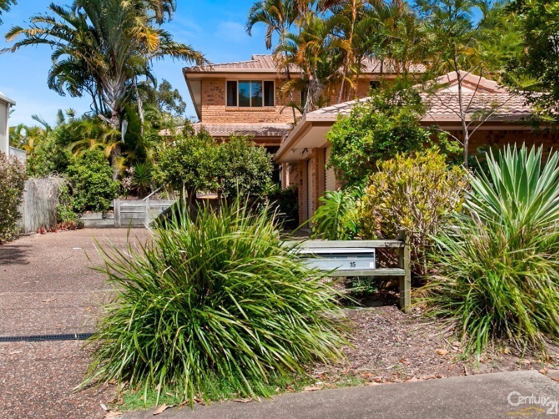 1/15  Parkedge Road, Sunshine Beach QLD 4567