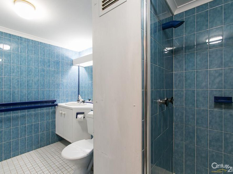 2/7 Peregian Esplanade, Peregian Beach QLD 4573