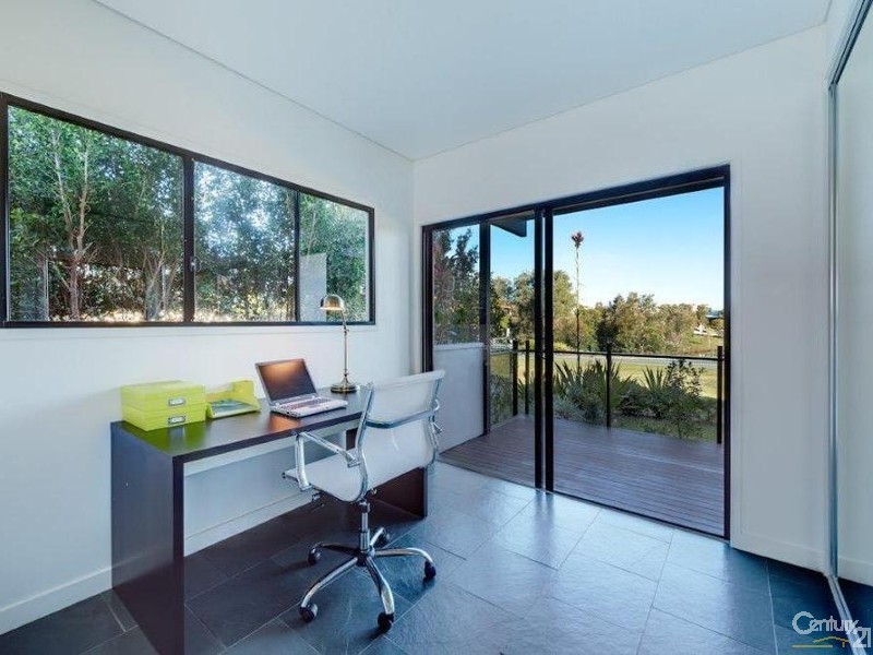 2/2 Balgownie Drive, Peregian Springs QLD 4573