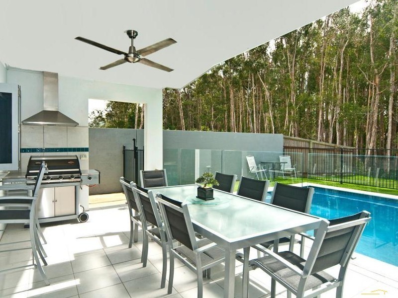 27  Glen Abby Avenue, Peregian Springs QLD 4573