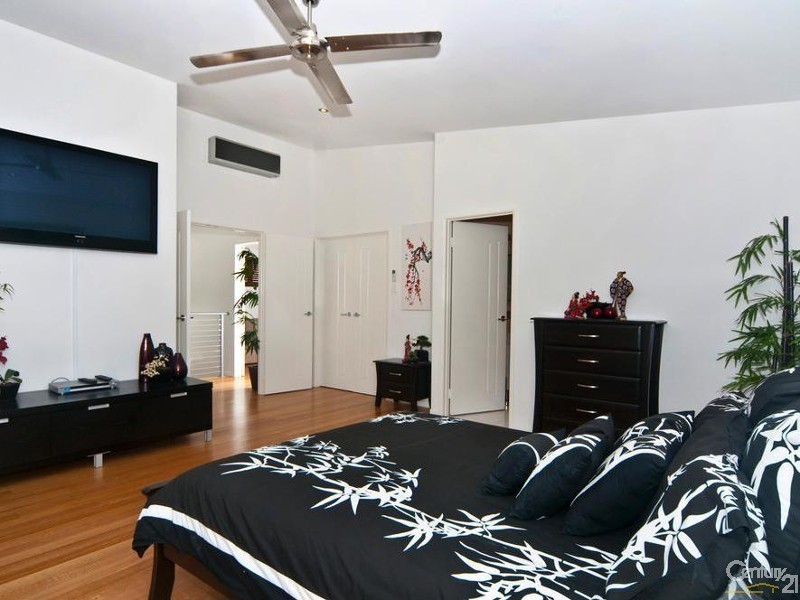 27  Glen Abby Avenue, Peregian Springs QLD 4573