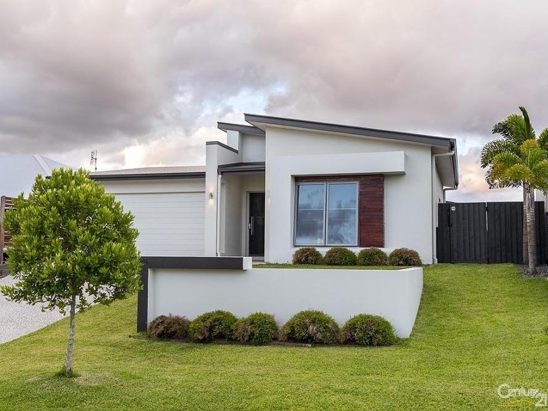 20  Doral Drive, Peregian Springs QLD 4573