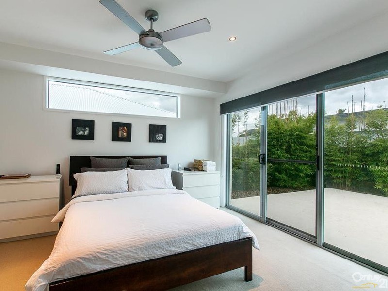 20  Doral Drive, Peregian Springs QLD 4573