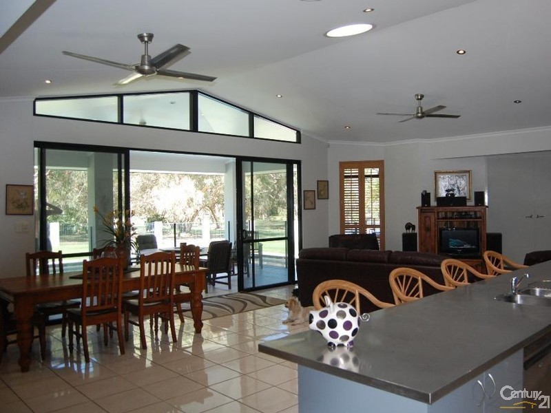 64 Murdering Creek Road, Peregian Beach QLD 4573