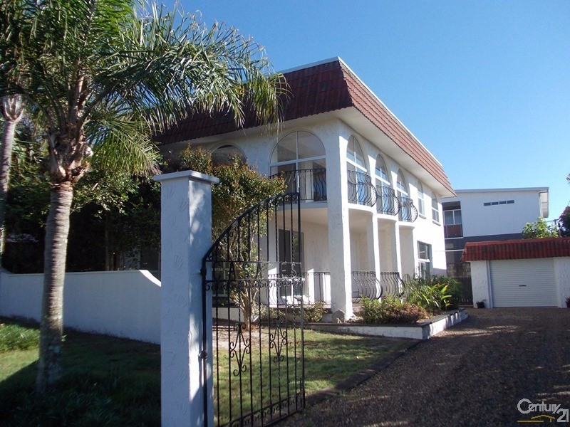 4 Corella Crescent, Peregian Beach QLD 4573