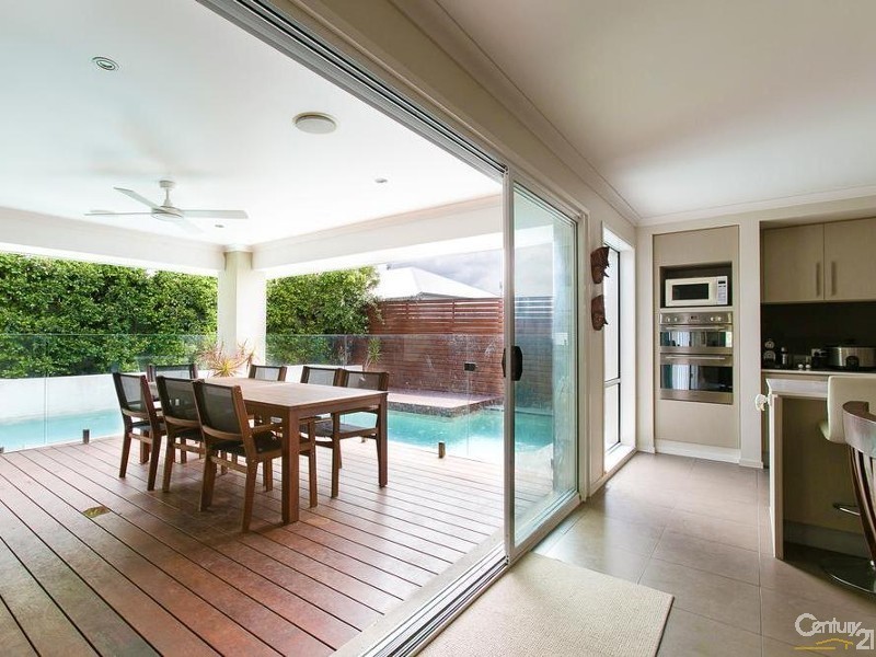 156 The Avenue, Peregian Springs QLD 4573