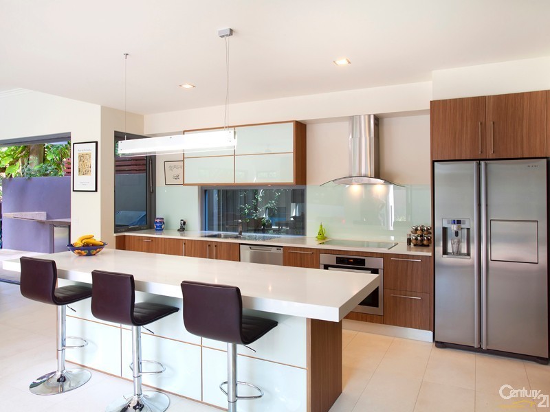 20 Depper Street, Sunshine Beach QLD 4567