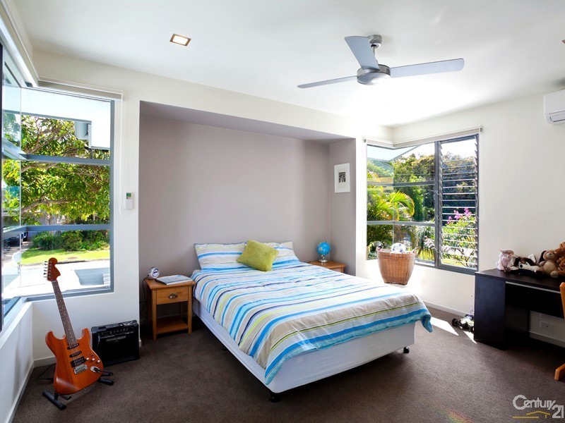 20 Depper Street, Sunshine Beach QLD 4567