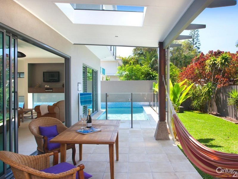 20 Depper Street, Sunshine Beach QLD 4567