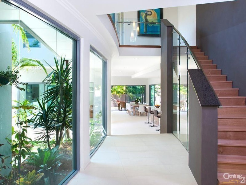 20 Depper Street, Sunshine Beach QLD 4567