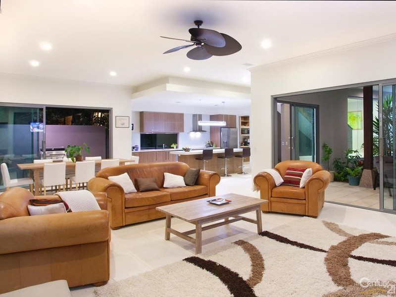 20 Depper Street, Sunshine Beach QLD 4567
