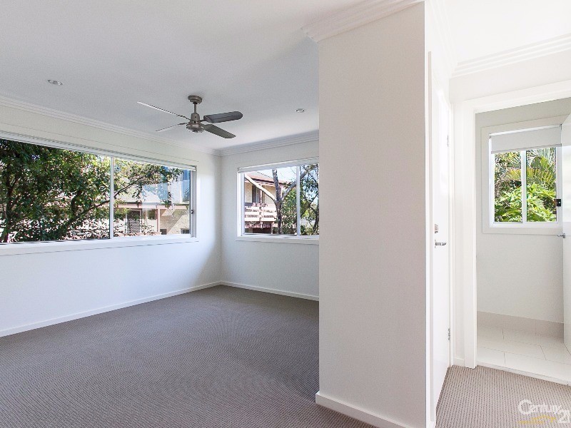32 Oriole Avenue, Peregian Beach QLD 4573