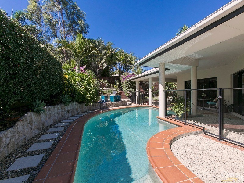 13 Longwood Drive, Peregian Springs QLD 4573