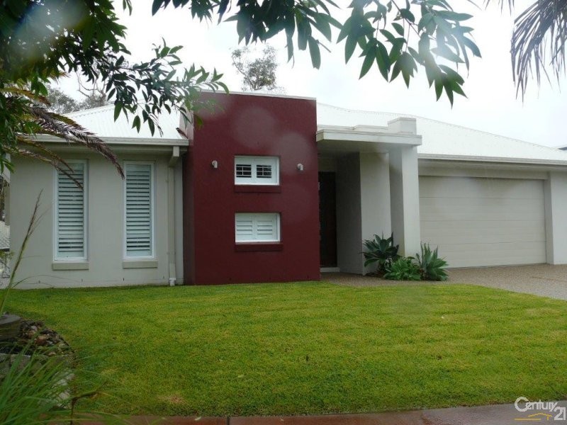 3 Gainsborough Crescent, Peregian Springs QLD 4573