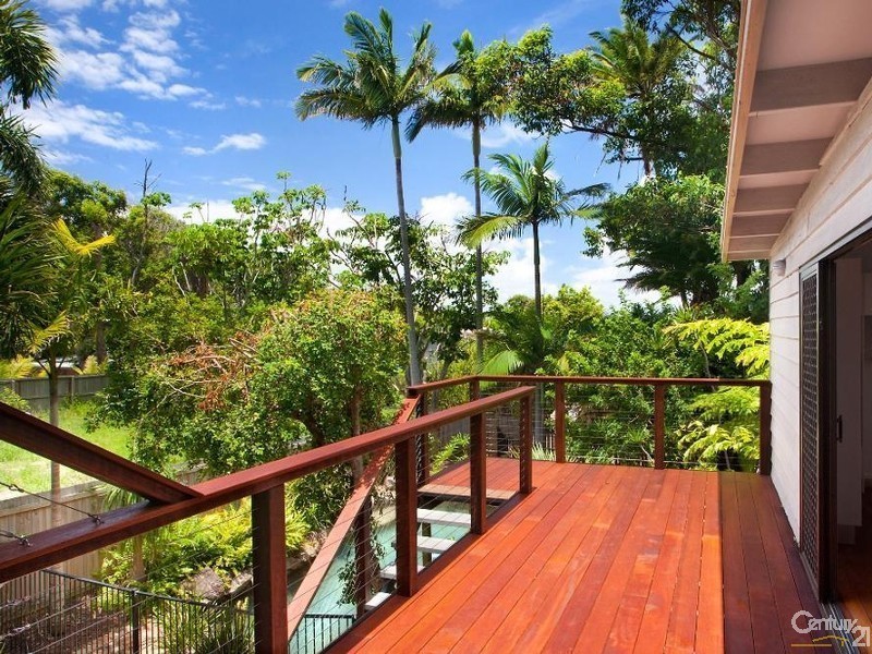 20  Dwyer Street, Sunshine Beach QLD 4567