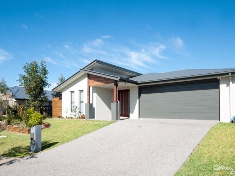 28 Harrier Crescent, Peregian Springs QLD 4573