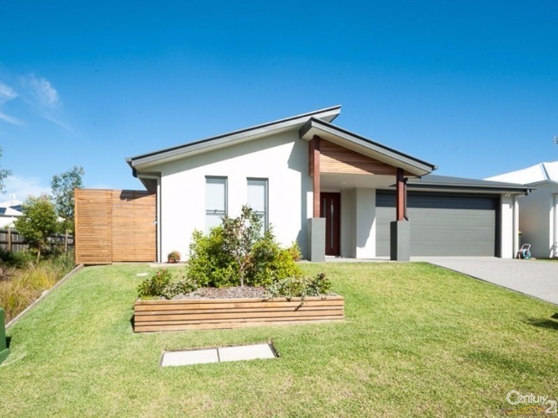 28 Harrier Crescent, Peregian Springs QLD 4573