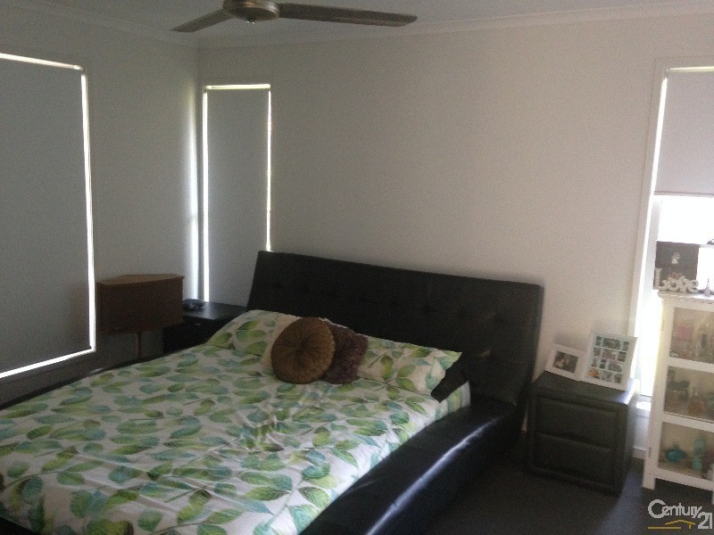 28 Harrier Crescent, Peregian Springs QLD 4573