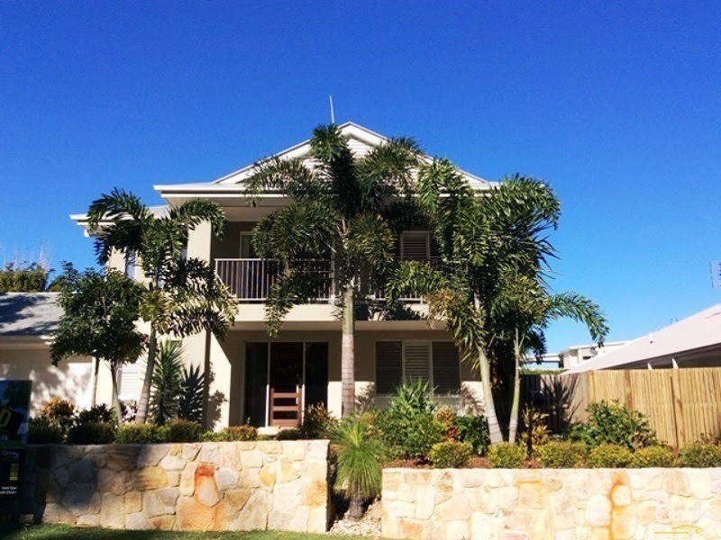 156  The Avenue, Peregian Springs QLD 4573