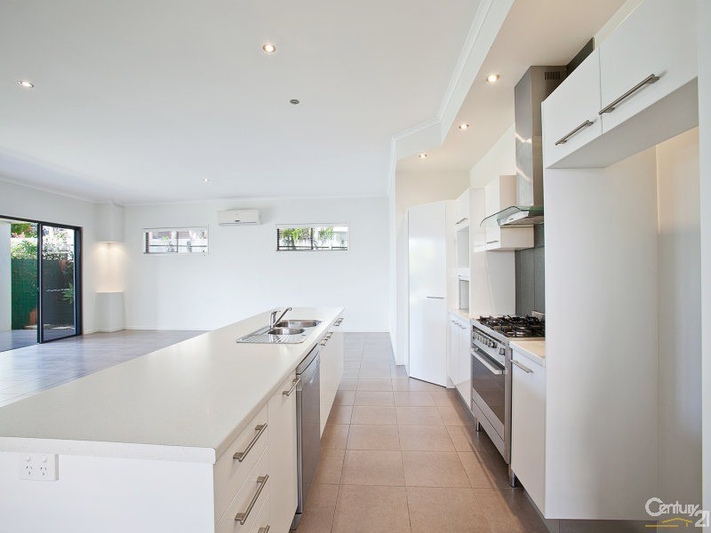 32 Balgownie Drive, Peregian Springs QLD 4573