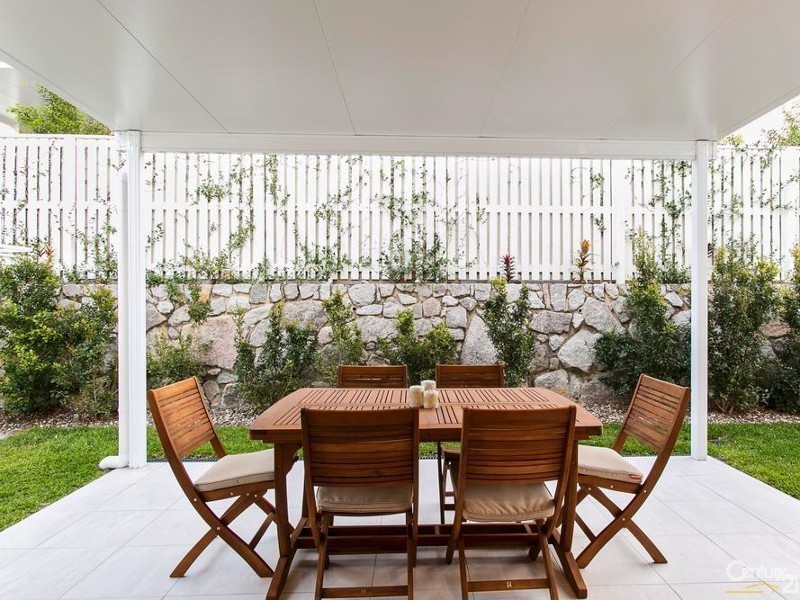 16 Bunya Grove, Peregian Springs QLD 4573