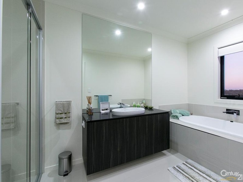 16 Bunya Grove, Peregian Springs QLD 4573