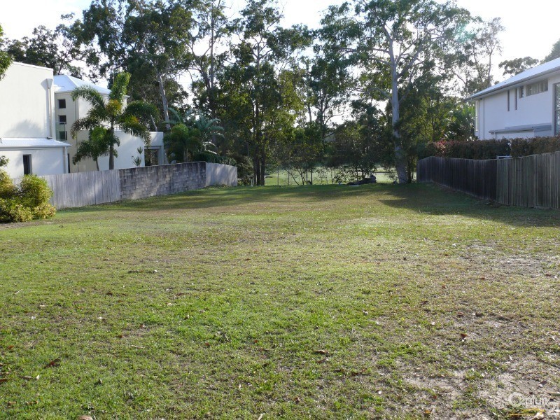 33 Peachtree Crescent, Peregian Springs QLD 4573