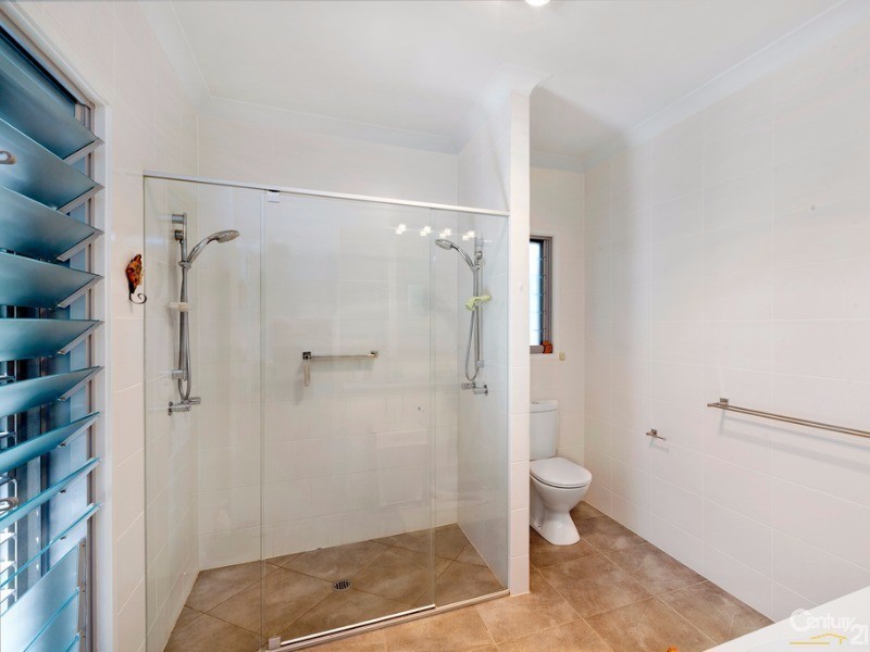 138 The Avenue, Peregian Springs QLD 4573