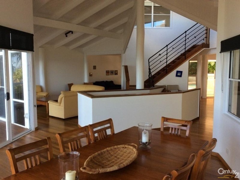 65 Seaview Terrace, Sunshine Beach QLD 4567