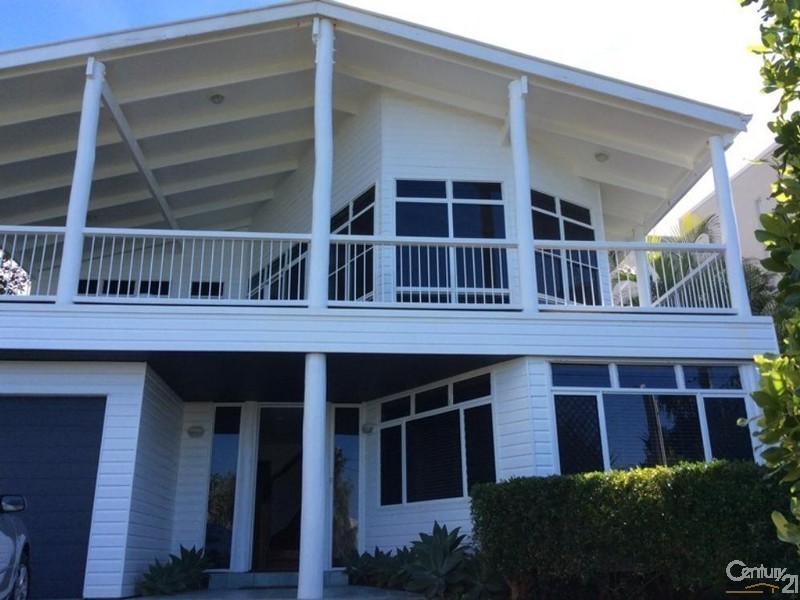 65 Seaview Terrace, Sunshine Beach QLD 4567