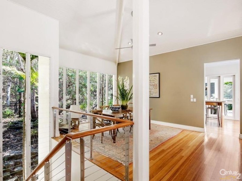 21 Dolphin Bay Drive, Sunshine Beach QLD 4567