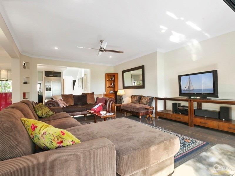 12 Longwood Drive, Peregian Springs QLD 4573