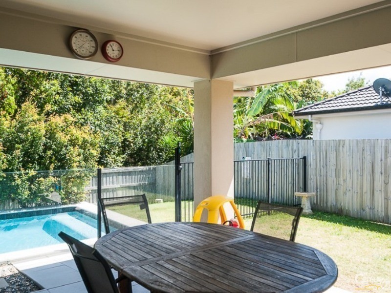 27 Riviera Crescent, Peregian Springs QLD 4573