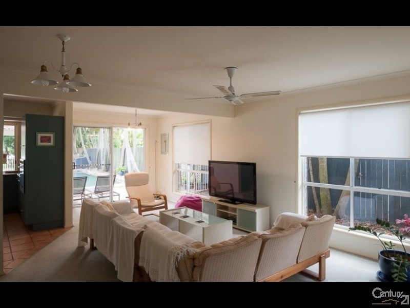 33 Cloudesley Street, Noosaville QLD 4566