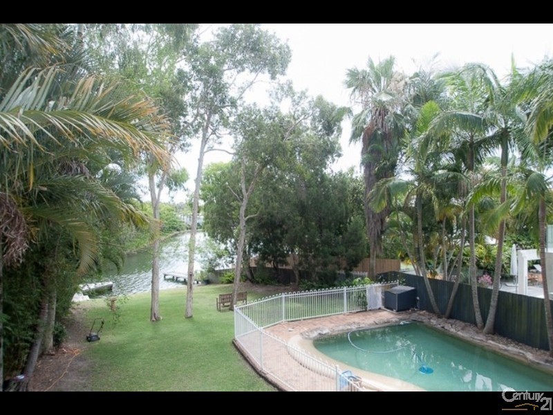 33 Cloudesley Street, Noosaville QLD 4566
