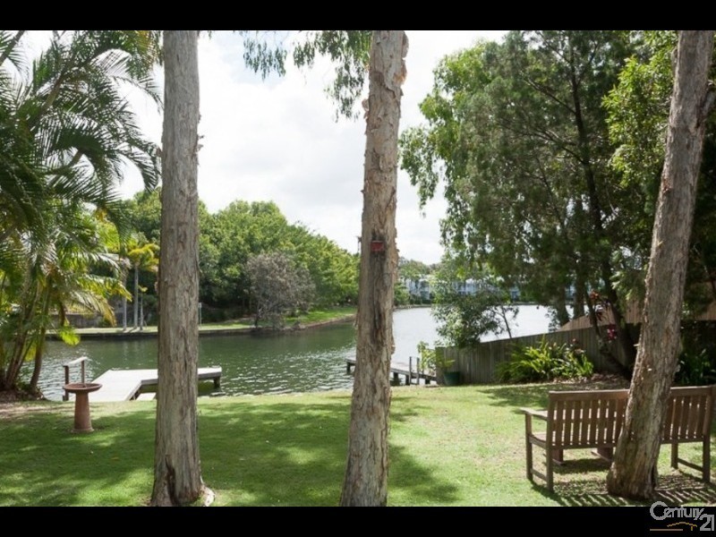 33 Cloudesley Street, Noosaville QLD 4566